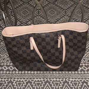 Michael Kors Tote